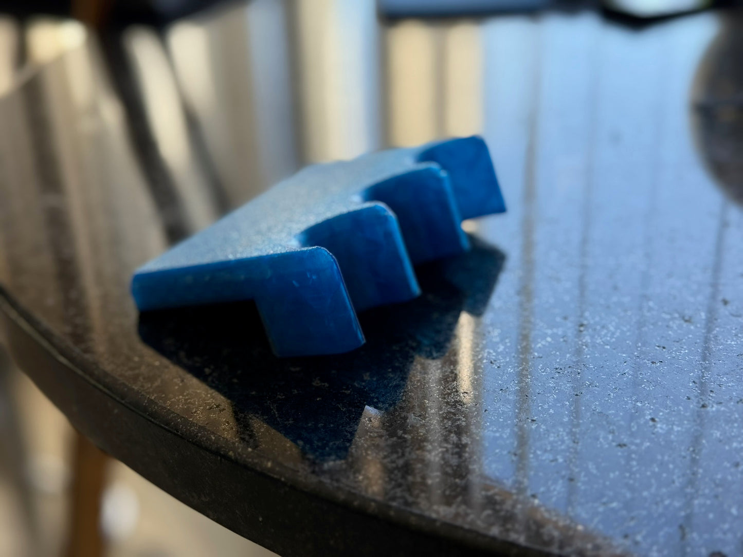 3 Spot Pool Cue Rest - Fits Round and Straight Edge Tables